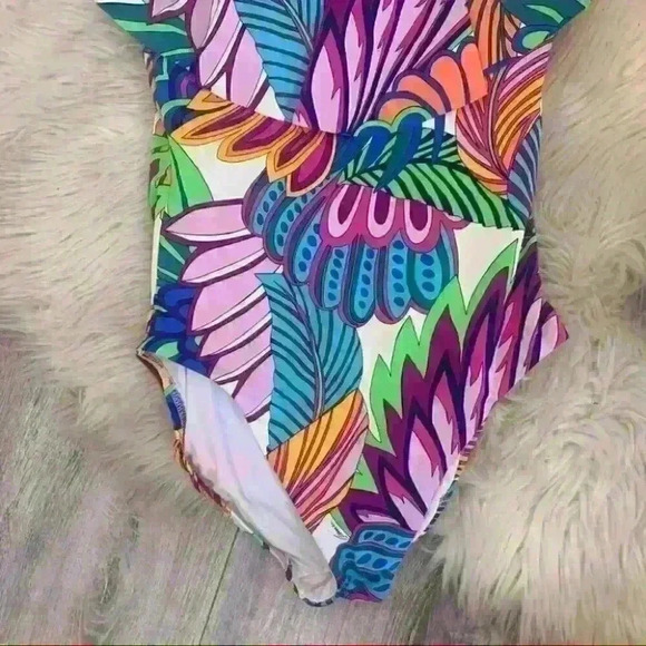 Trina Turk PARADISE PLUME OFF SHOULDER ONE PIECE swimsuit bathing suit 6 small - Picture 10 of 14